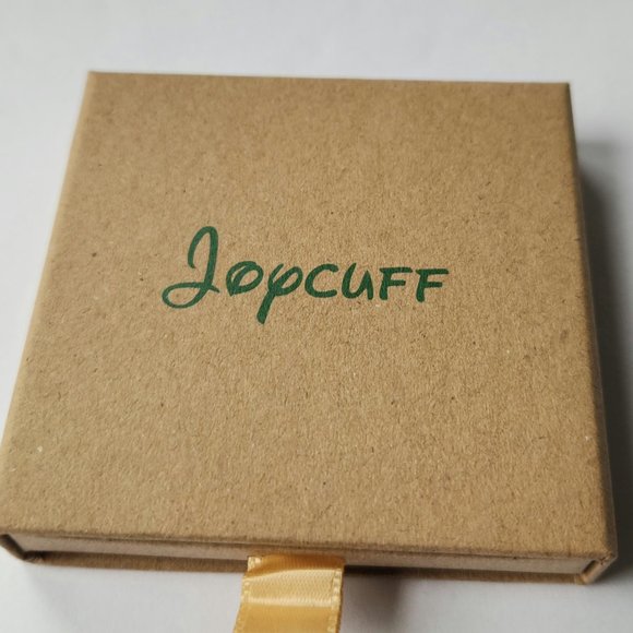 NWT You are my sunshine silver key chain with the letter Q - Picture 8 of 9